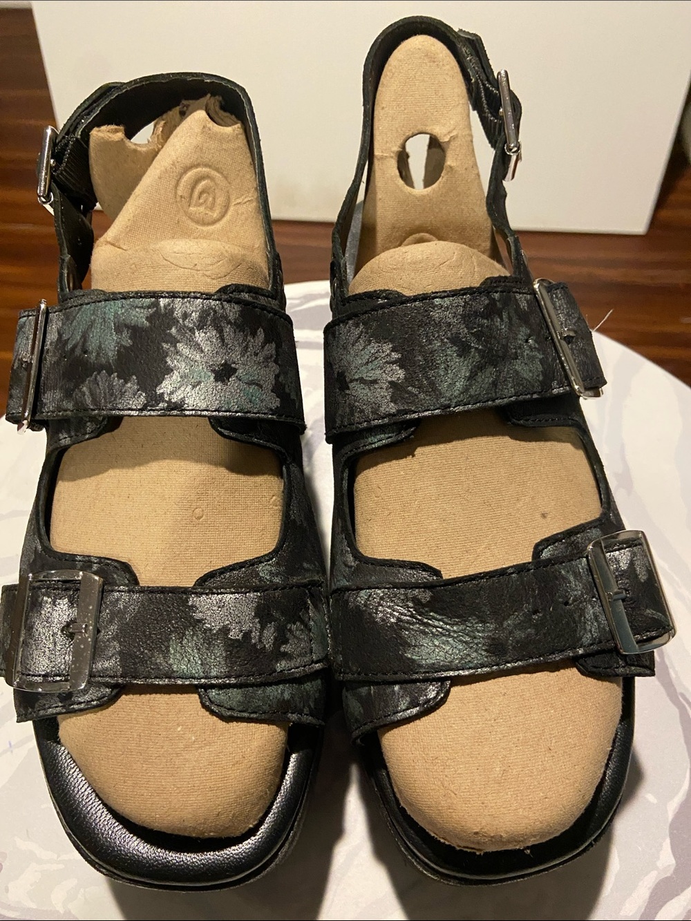 Free People Black Floral Leather Buckle Sport Sandals Size 37